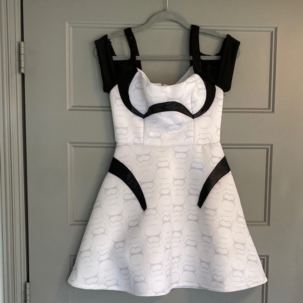 Her Universe Star Wars Storm Trooper Dress and Backpack
